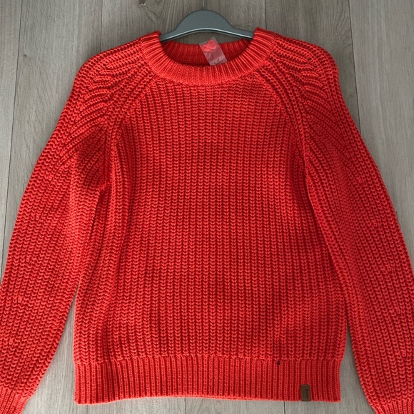 Red/orange knitted Roots Sweater - Picture 1 of 3